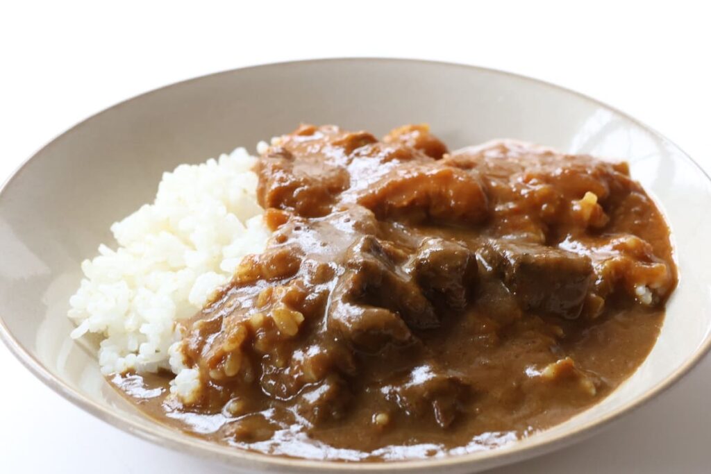 ANAのレトルトカレーを食べ比べてみた!通販情報も紹介!