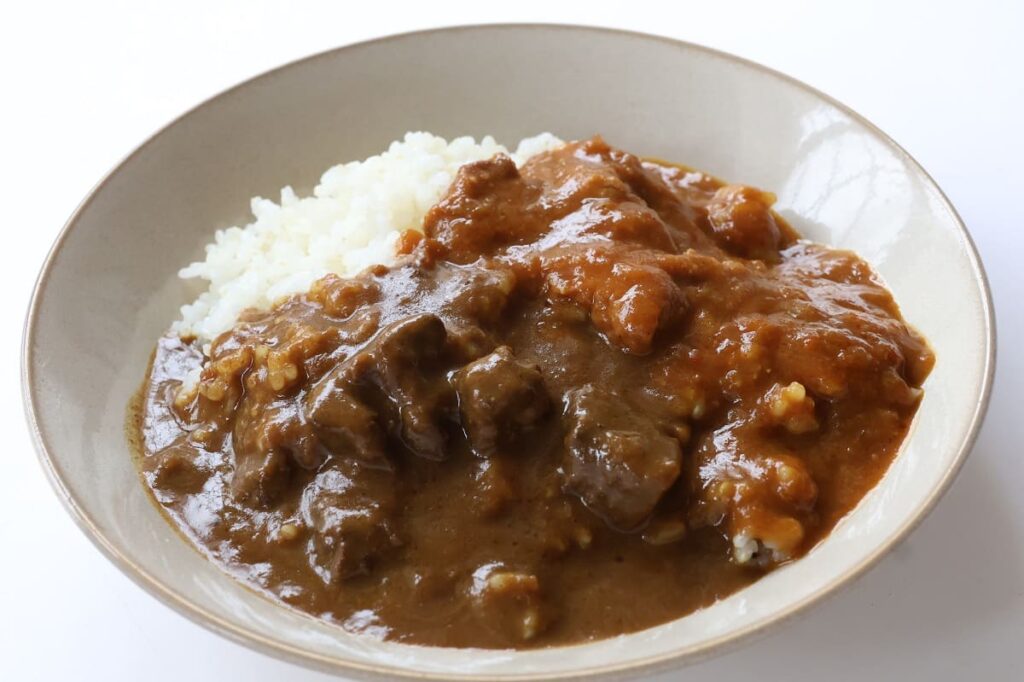 ANAのレトルトカレーを食べ比べてみた!通販情報も紹介!